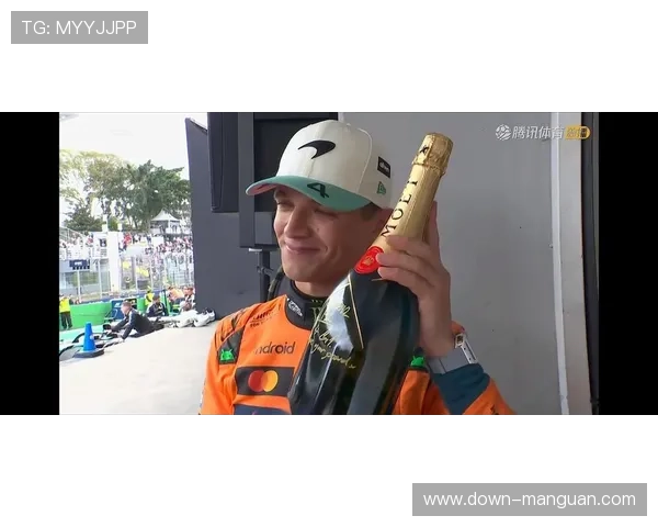 巴西站正赛安全车第一圈出动，博托莱托与斯特罗尔发生碰撞