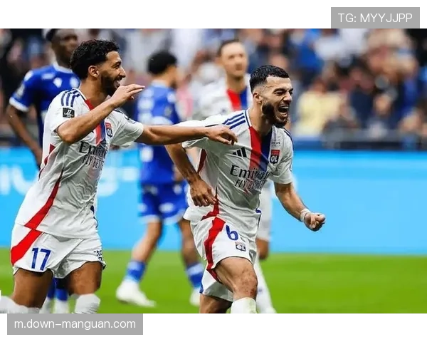 里昂主场2-0击败尼斯，豪取各项赛事13连胜